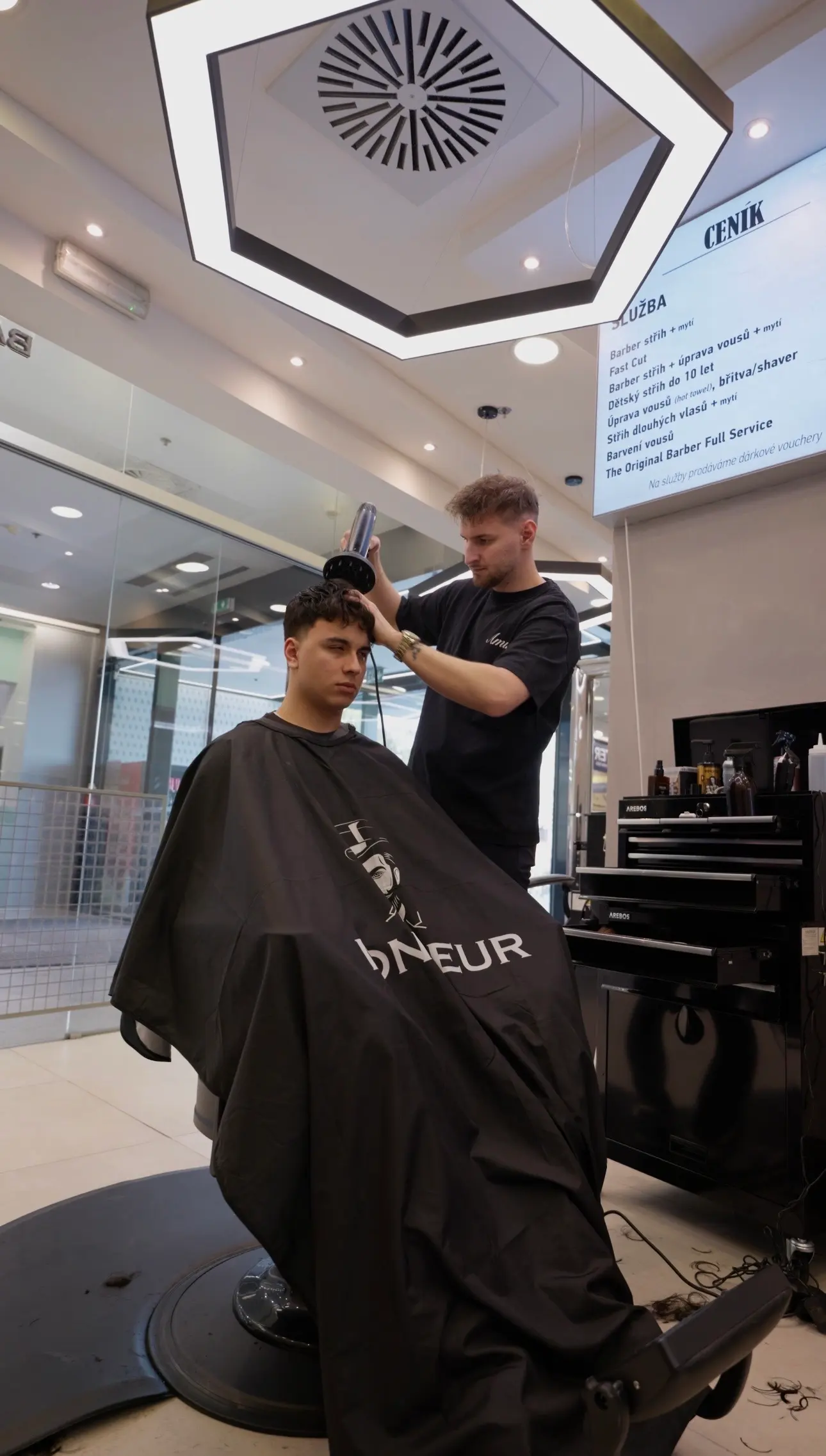 Vývěsní štít Original Barber