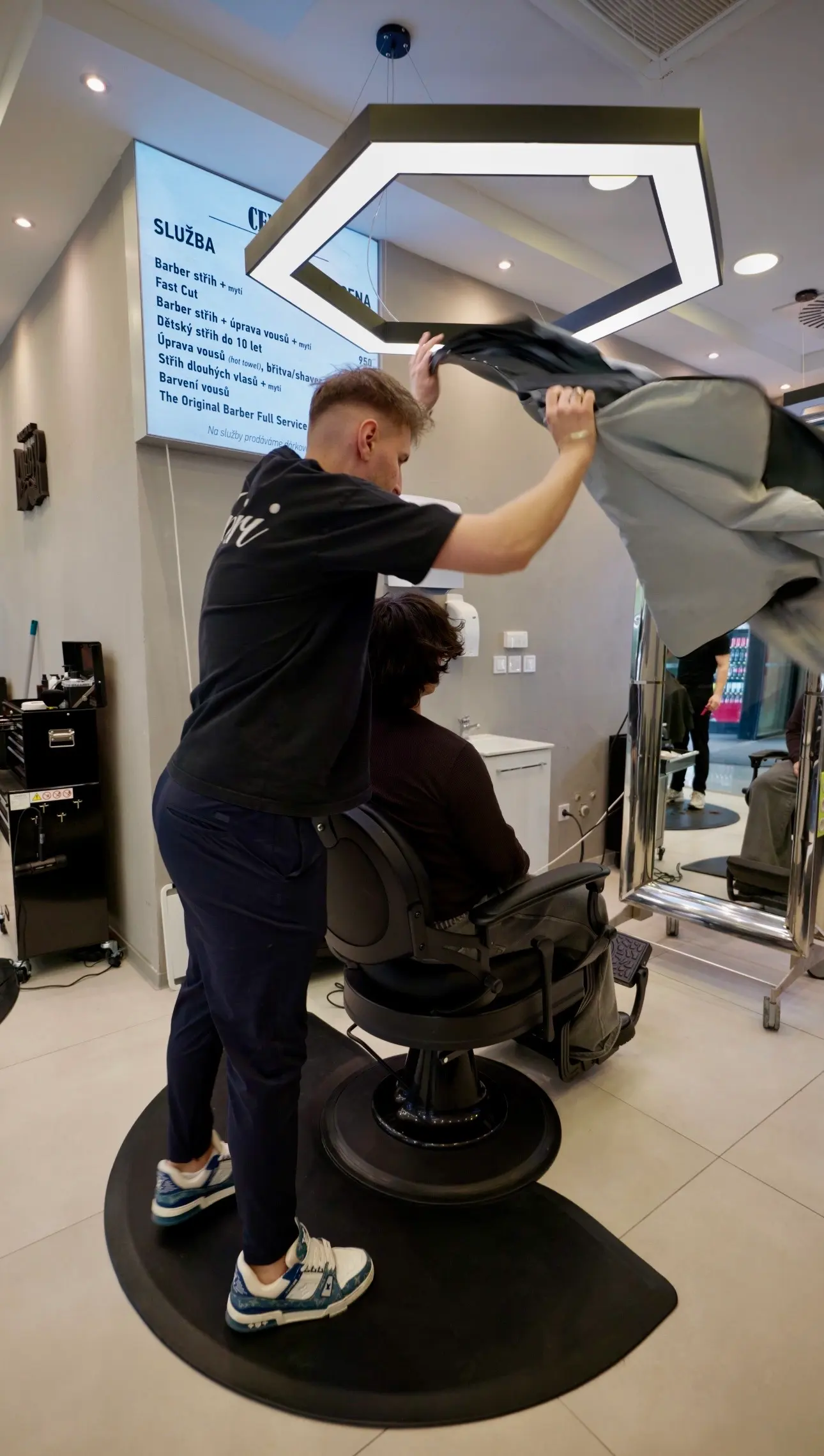 Vývěsní štít Original Barber